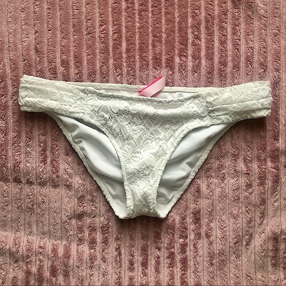XS Victoria’s Secret White Lace Bikini Bottoms